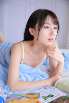 明星专题：何玲